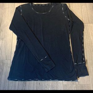 Lululemon reversible longsleeve